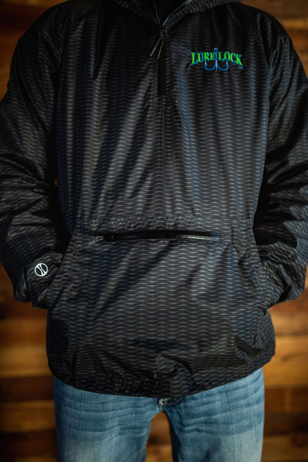 Lure Lock Windbreaker