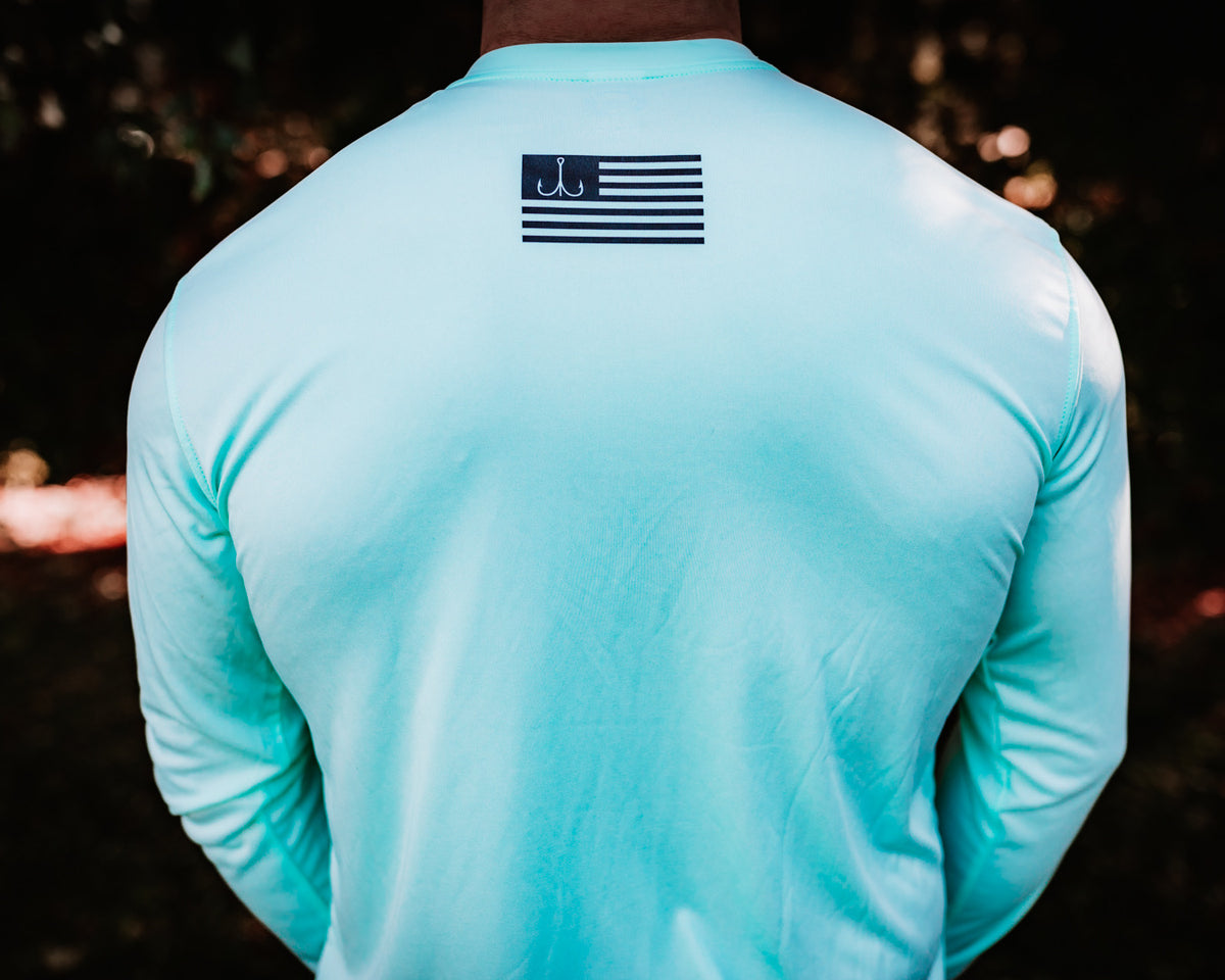 Lure Lock Long Sleeve w/ Logo on Arm