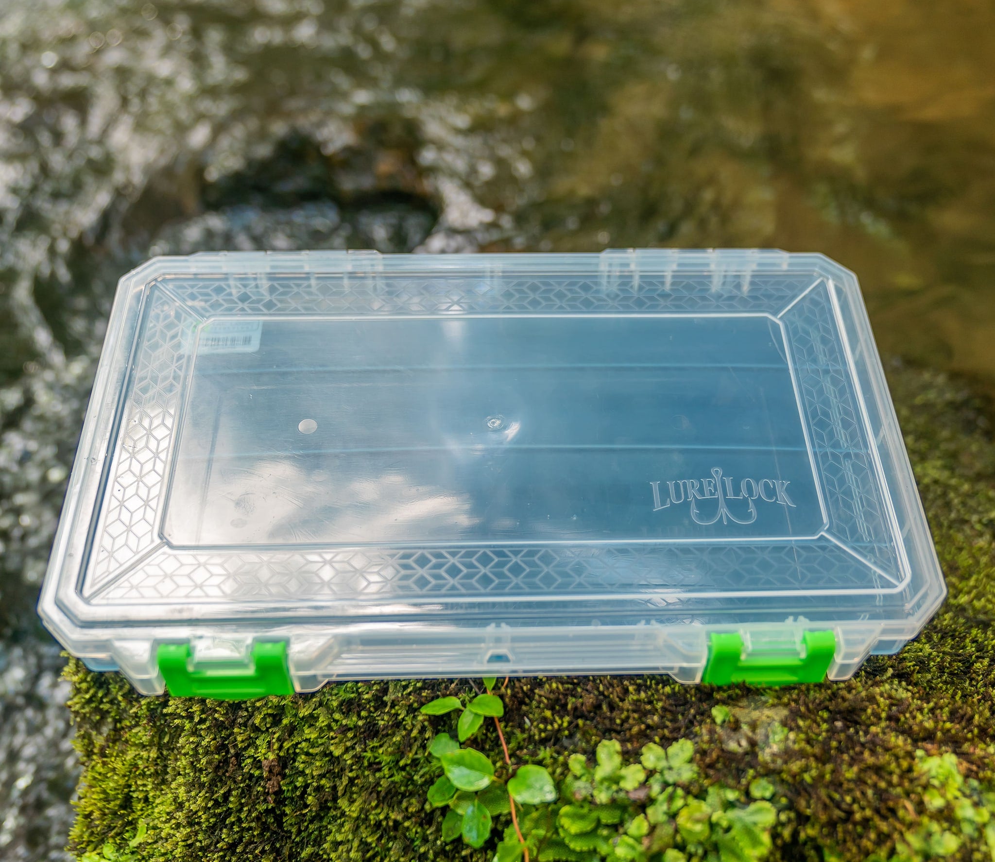 anti idle fishing box Ultra Thin Lure Lock Fishing Tackle Box with TakLogic Technology